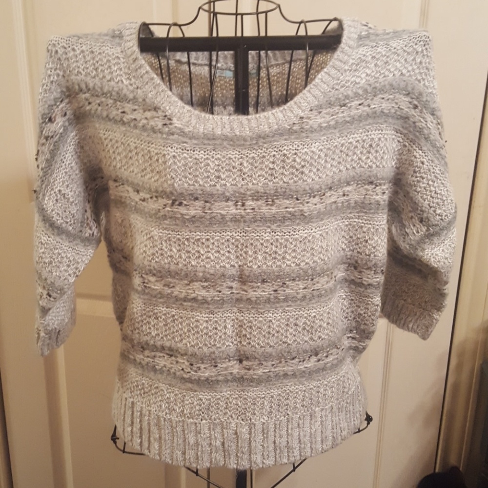 Maurices sweater